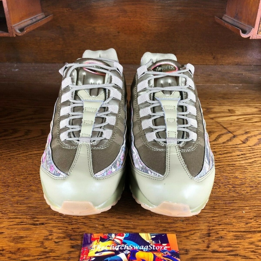 Nike Air Max 95 WMNS Running Shoe Camo & Pink - Picture 3 of 5